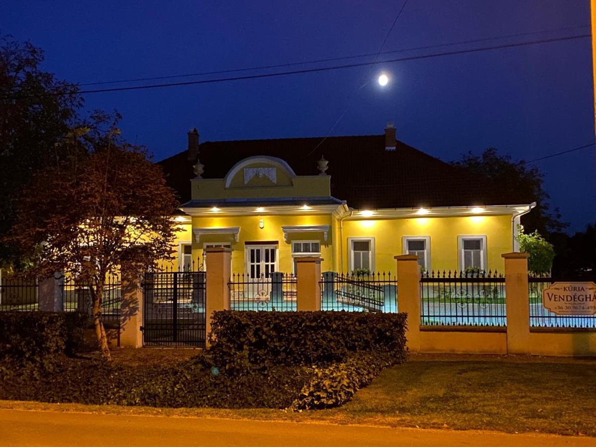 Kuria Vendeghaz 호텔 Poroszló 외부 사진